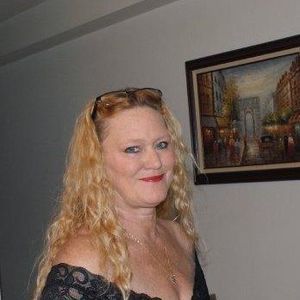 Meet your Posher, Brenda